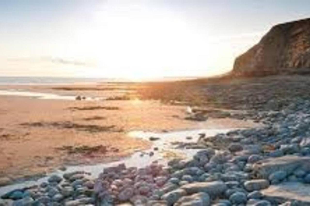 1-Bed Cottage On Coastal Pathway In South Wales Gileston Exterior foto